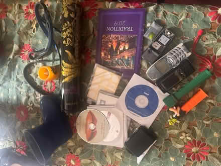 Photo of free Single duvet, jars and random bits (NW10) #1