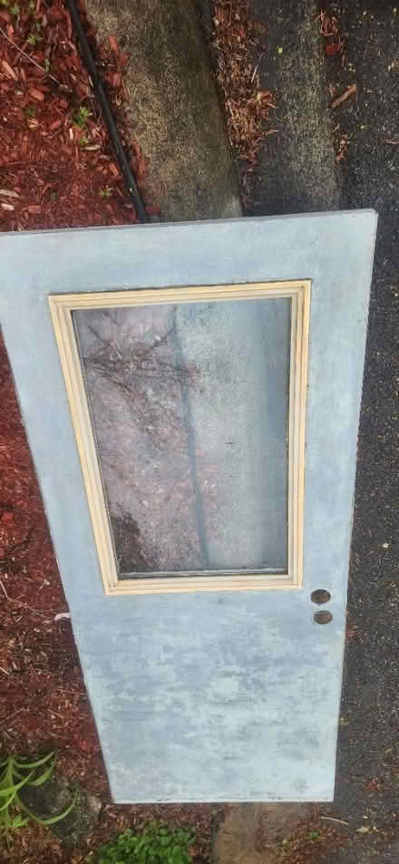 Photo of free Exterior door (Derry/WinstonChurch/Meadowvale) #2