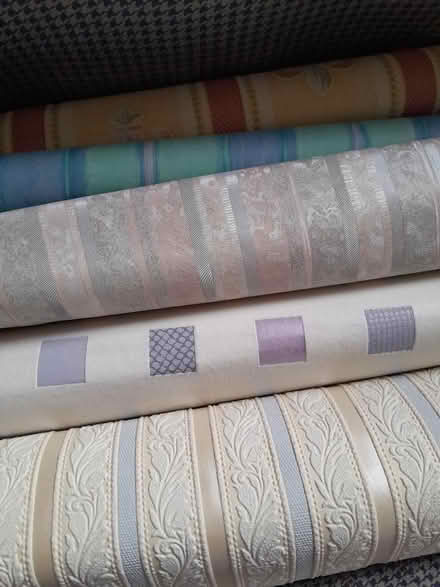 Photo of free Wallpaper spares (Smiths Estate OX28) #1
