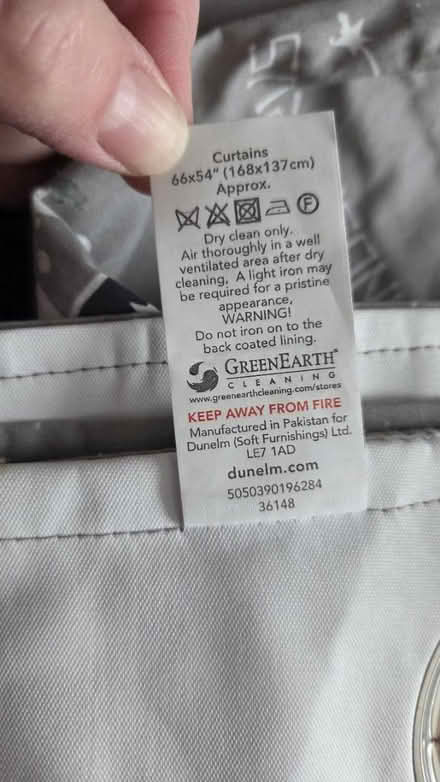 Photo of free Childrens bedroom curtains #2 (Fareham PO15) #2