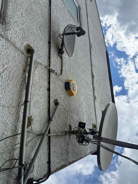 Photo of free Parabolic antennae fully working (New Malden KT3) #2