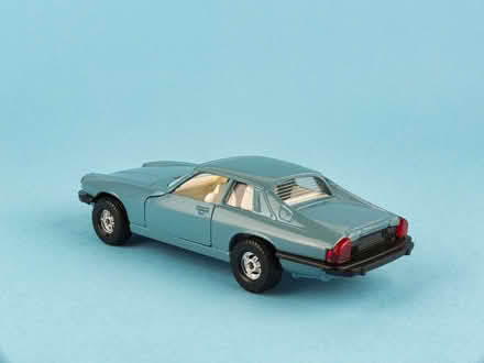 Photo of free Corgi Diecast Model of a Jaguar XJS (Old Farm Park MK7) #2