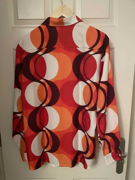 Photo of free 70s inspired orange shirt (L) (Cambridge CB4) #2