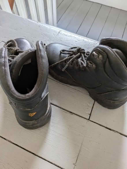 Photo of free Steel toe cap work boots size 5 (Hartington Road BN2) #3