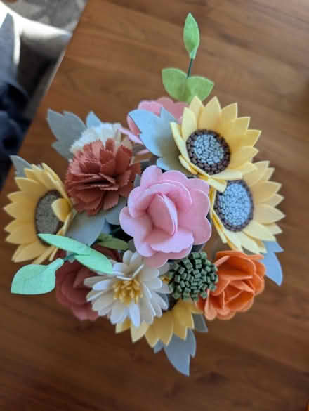 Photo of free Handmade felt flower bouquet (El Cerrito) #4