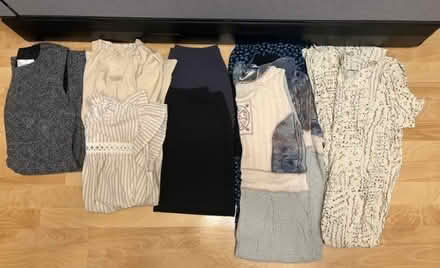 Photo of free Women's Dresses/Skirts sz. Small/4 (Saratoga Mtns) #1