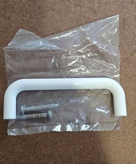 Photo of free Cabnet pull handle (Medford ma) #1