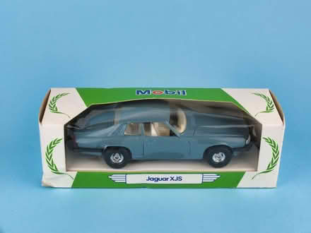 Photo of free Corgi Diecast Model of a Jaguar XJS (Old Farm Park MK7) #4