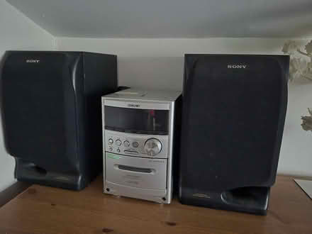 Photo of free Mini Sony CD Player With Speakers (Worle BS22) #1