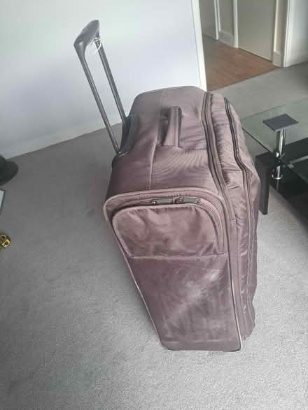 Photo of free It luggage large suitcase (Holestone Moor DE4) #2