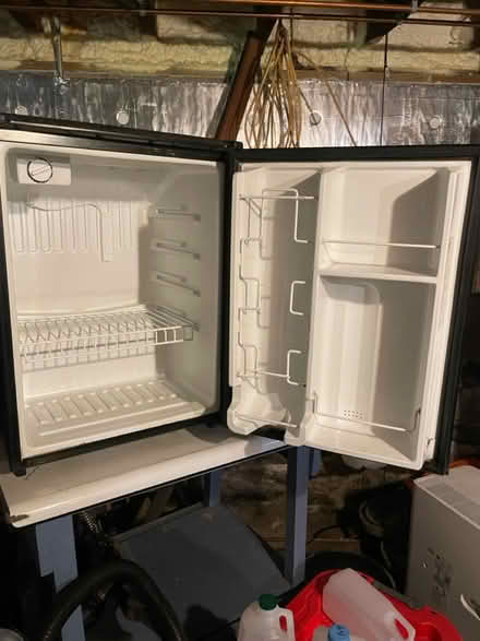 Photo of free Dorm size refrigerator (downtown) #3