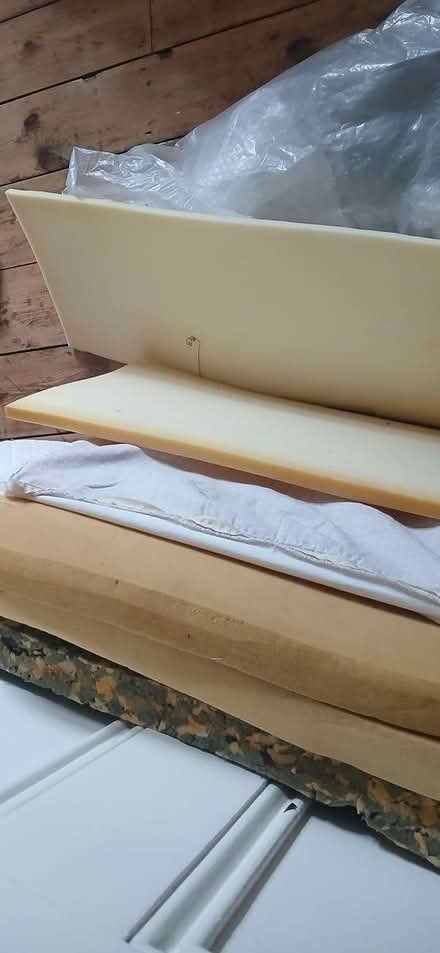 Photo of free Upholstery foam various (CT11) #1