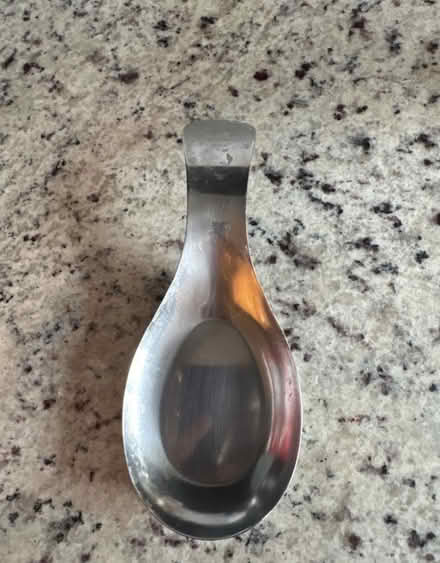 Photo of free Spoon rest (Columbia Heights/Petworth) #1