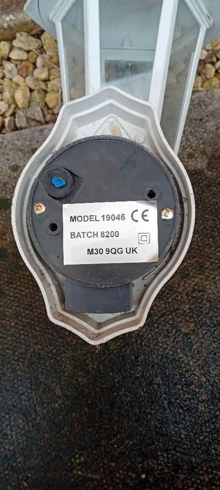 Photo of free Outdoor Wall Light (Benhall GL51) #4