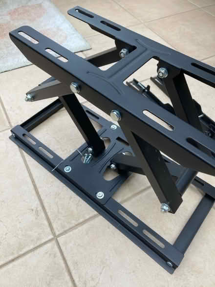 Photo of free TV wall bracket (Westbury on Trym BS9) #3