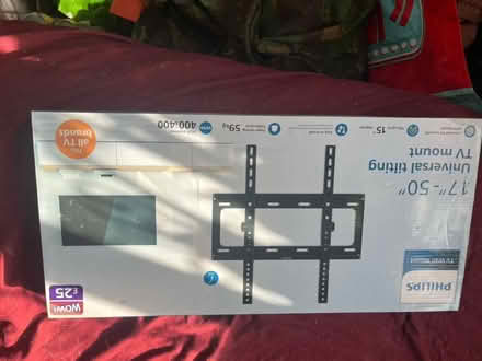 Photo of free TV Bracket, Tilting, 17"- 50" (CT2) #1