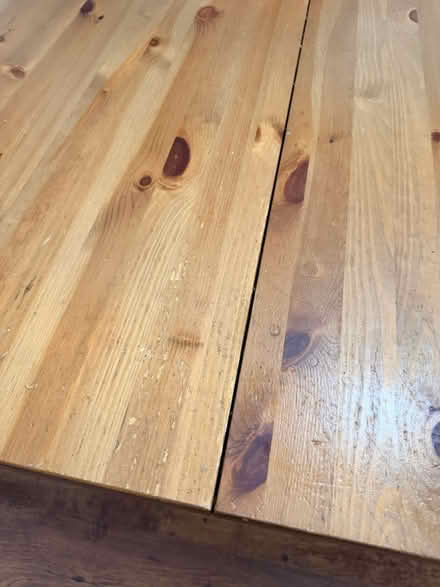 Photo of free IKEA Stornas table (Whitton TW3) #4