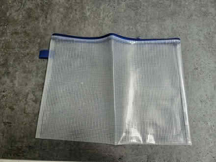 Photo of free A4 zipped plastic folder/ carrier - brand new (Wandsworth Common SW11) #1
