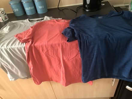 Photo of free Men’s t shirts size s/ m (Letchworth SG6) #1