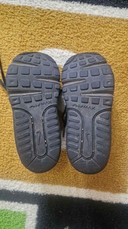 Photo of free Boys Nike Max trainer 5/6/7yo (Clovenstone EH14) #2
