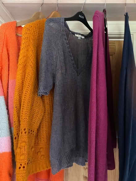 Photo of free Cardigans, Jumpers (Lightpill GL5) #1