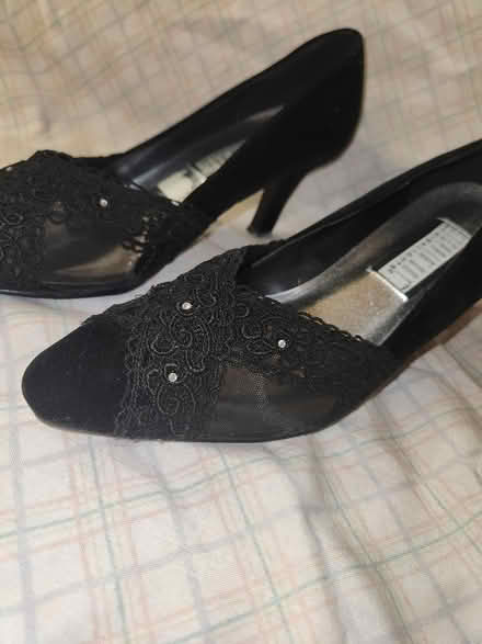 Photo of free Dress shoes female size 11 (Spanish Lake 63138) #2