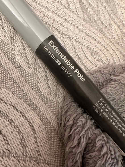 Photo of free Extendable pole (RG30, Reading West) #2