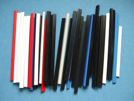 Photo of free Plastic spine bars for binding papers (Orton CA10) #1