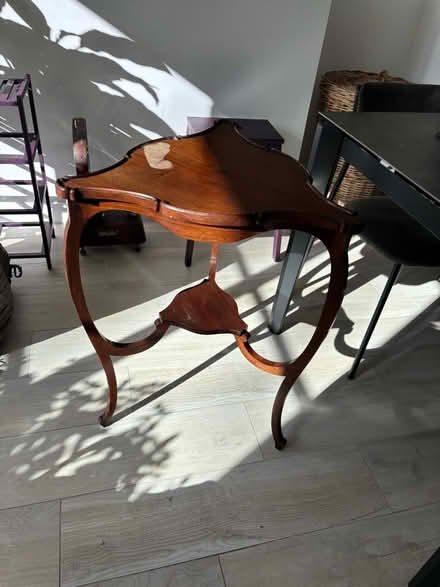 Photo of free Pair of antique Edwardian era, mahogany, two tier tables (Canonbury N1) #1