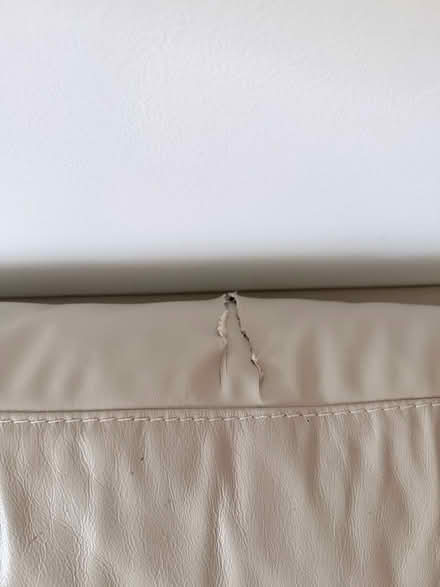 Photo of free Cream Sofa (DE65) #2