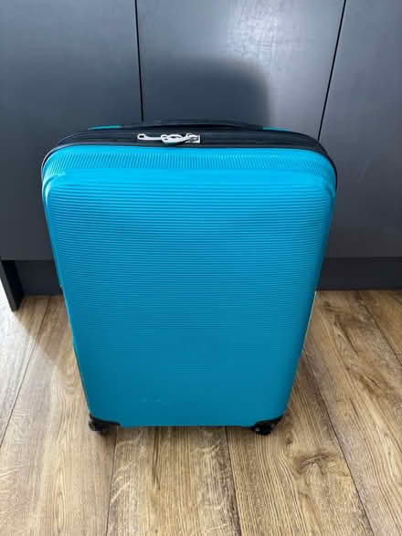 Photo of free Suitcase (Kendal LA9) #1