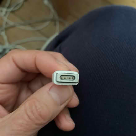 Photo of Adapter for old Macbook Pro (Westdene BN1) #1
