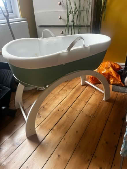 Photo of free Moses basket (BN2) #4