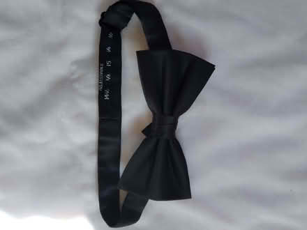 Photo of free bow tie (Kendal LA9) #1