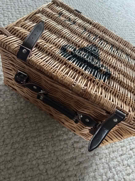 Photo of free Picnic basket (Broxbourne EN10) #1
