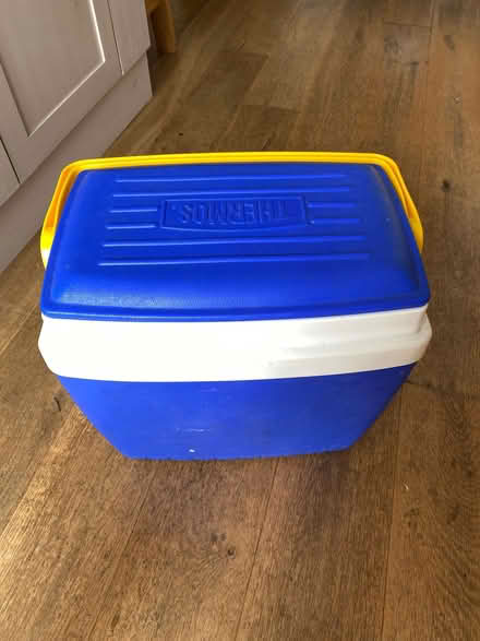 Photo of free cool box, thermos (Broadwater BN14) #4