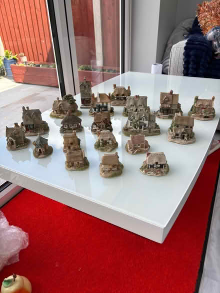 Photo of free Genuine Lilliput Lane houses (Chellaston DE73) #1