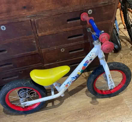 Photo of free Apollo balance bike for toddlers (Banner Cross S11) #1