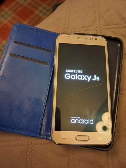 Photo of free Old Smartphone (Dartford DA1) #1