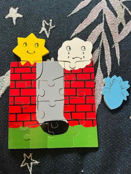 Photo of free Children’s wooden jigsaw puzzle (Henley-on-Thames RG9) #1