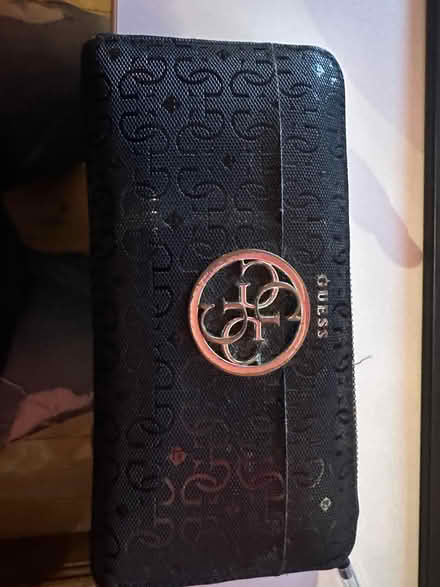 Photo of free Guess Black Purse (Artane) #1