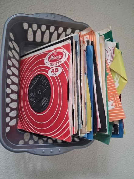 Photo of free 36 45rpm records (Craig-y-don LL30) #1