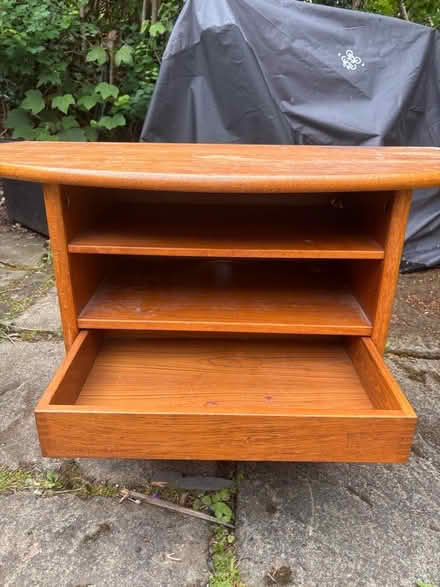 Photo of free Wooden TV stand (Great Missenden HP16) #2
