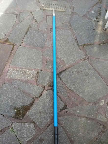Photo of free Garden rake (Chelsfield BR6) #2