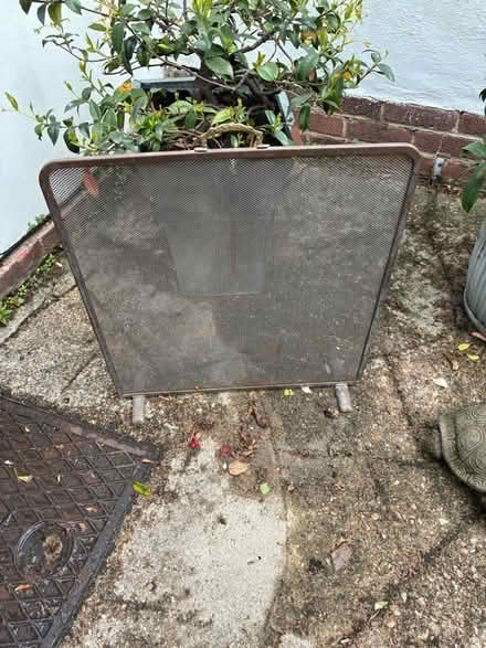 Photo of free Metal fire screen (Upper Wolvercote OX2) #1