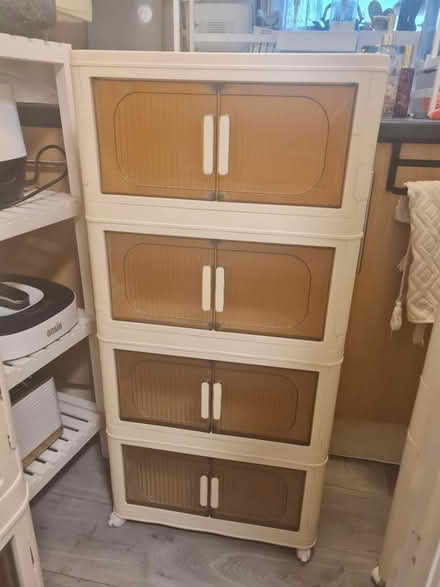 Photo of free Storage unit (Harlesden) #4