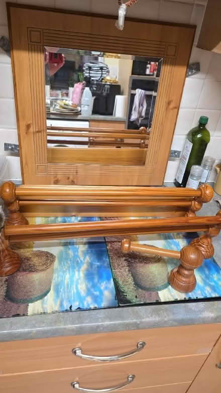 Photo of free Wooden bathroom set (Far Bletchley MK3) #1