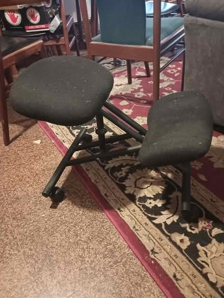 Photo of free Kneeling work chair (SoBoulder) #1