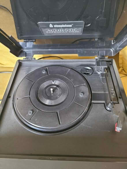 Photo of free Turntable /Radio (Steepletone) (NW2) #2