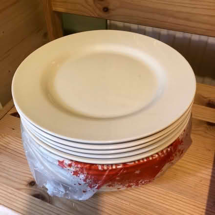 Photo of free 12 plates (Disraeli HP13) #1